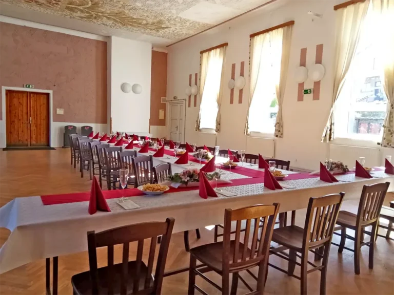 Hostinec a penzion U Jana - Výprachtice - Orlické hory - pronájem sálu