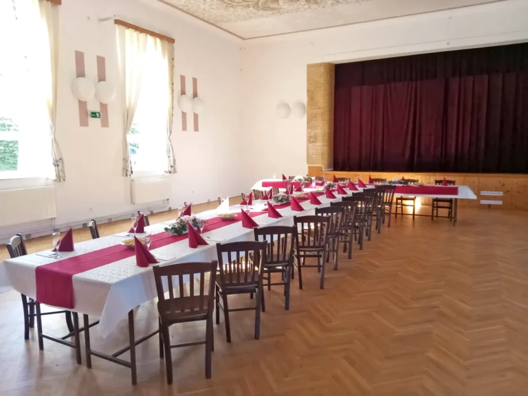 Hostinec a penzion U Jana Výprachtice, Orlické hory - pronájem sálu - hlavní